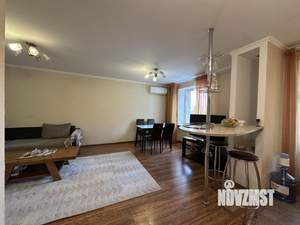 3-к квартира, вторичка, 102м2, 4/10 этаж