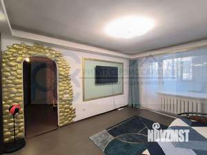 2-к квартира, вторичка, 49м2, 1/9 этаж