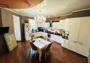 3-к квартира, вторичка, 139м2, 4/11 этаж