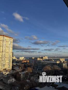 3-к квартира, вторичка, 104м2, 10/11 этаж
