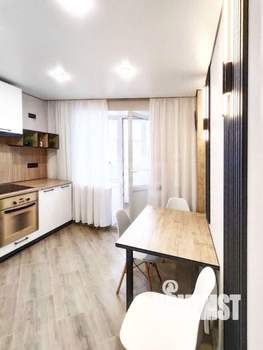 2-к квартира, вторичка, 57м2, 4/10 этаж