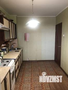3-к квартира, вторичка, 65м2, 1/10 этаж