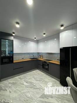 3-к квартира, вторичка, 77м2, 7/19 этаж