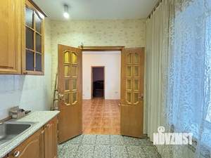 3-к квартира, вторичка, 50м2, 1/4 этаж