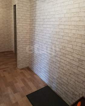 2-к квартира, вторичка, 60м2, 1/10 этаж