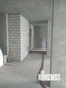 2-к квартира, вторичка, 60м2, 1/23 этаж