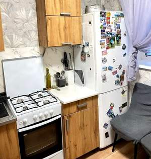 2-к квартира, вторичка, 42м2, 1/5 этаж