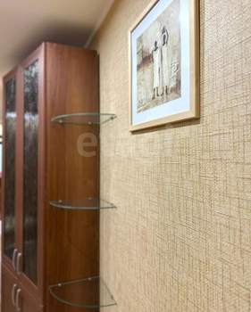 2-к квартира, вторичка, 63м2, 7/10 этаж