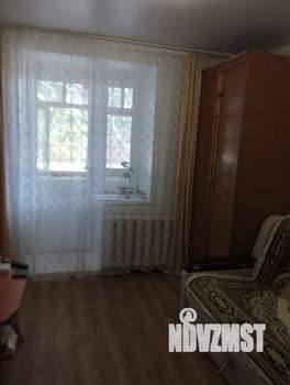 2-к квартира, вторичка, 50м2, 1/10 этаж