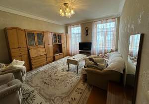 2-к квартира, вторичка, 64м2, 3/5 этаж