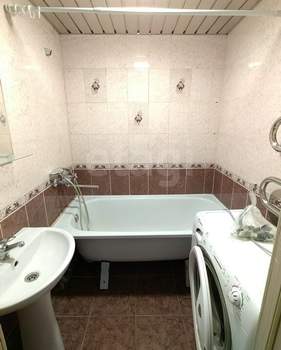 3-к квартира, вторичка, 58м2, 3/9 этаж