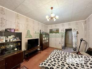 3-к квартира, вторичка, 63м2, 10/10 этаж