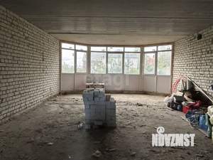 4-к квартира, вторичка, 107м2, 1/3 этаж