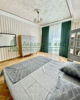 2-к квартира, вторичка, 68м2, 4/4 этаж