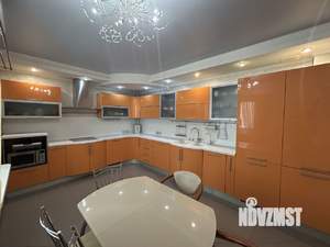 3-к квартира, вторичка, 115м2, 7/10 этаж