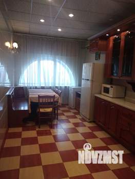 4-к квартира, вторичка, 160м2, 5/6 этаж