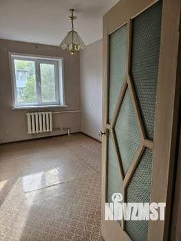 3-к квартира, вторичка, 56м2, 5/5 этаж