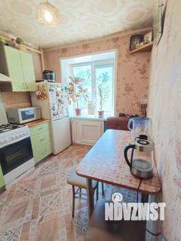 2-к квартира, вторичка, 44м2, 1/6 этаж
