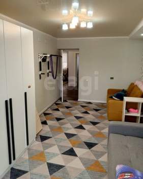 3-к квартира, вторичка, 69м2, 4/10 этаж