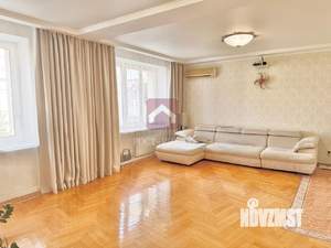 4-к квартира, вторичка, 190м2, 4/5 этаж