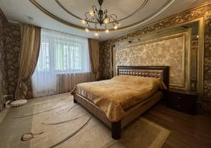 3-к квартира, вторичка, 130м2, 7/10 этаж