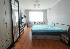 4-к квартира, вторичка, 79м2, 10/10 этаж