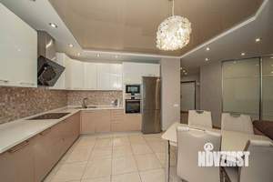 3-к квартира, вторичка, 82м2, 6/25 этаж