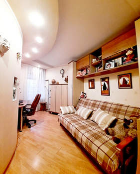 3-к квартира, вторичка, 122м2, 10/11 этаж