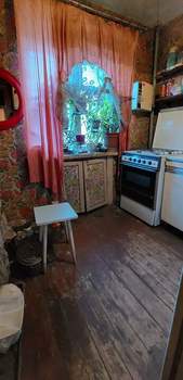 2-к квартира, вторичка, 42м2, 1/5 этаж