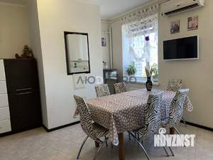 3-к квартира, вторичка, 111м2, 8/10 этаж