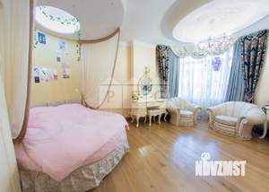 4-к квартира, вторичка, 208м2, 2/13 этаж