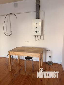 2-к квартира, вторичка, 100м2, 2/4 этаж