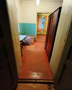 2-к квартира, вторичка, 32м2, 1/3 этаж