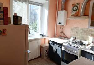 3-к квартира, вторичка, 58м2, 3/5 этаж