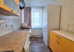 3-к квартира, вторичка, 60м2, 1/9 этаж