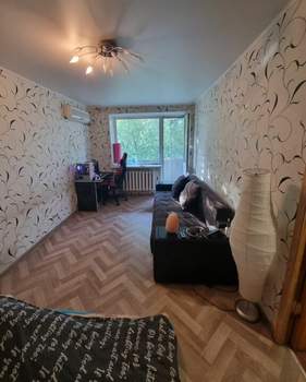 2-к квартира, вторичка, 40м2, 5/5 этаж
