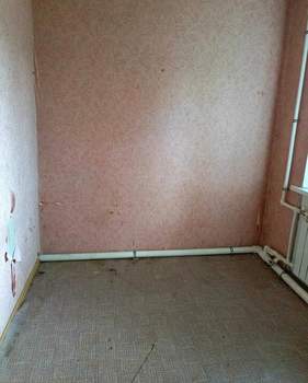 2-к квартира, вторичка, 40м2, 1/5 этаж