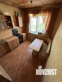 3-к квартира, вторичка, 65м2, 8/9 этаж