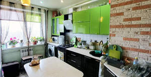 3-к квартира, вторичка, 63м2, 9/9 этаж