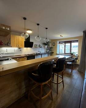 3-к квартира, вторичка, 104м2, 10/11 этаж