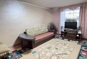 2-к квартира, вторичка, 59м2, 1/10 этаж