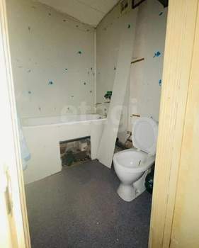 2-к квартира, вторичка, 42м2, 1/5 этаж