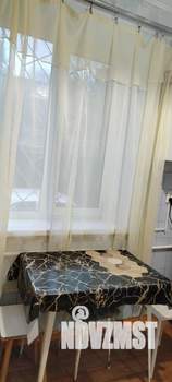 2-к квартира, вторичка, 40м2, 1/2 этаж