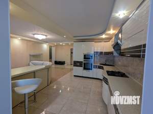 3-к квартира, вторичка, 90м2, 10/10 этаж