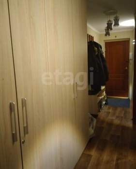 3-к квартира, вторичка, 60м2, 3/5 этаж