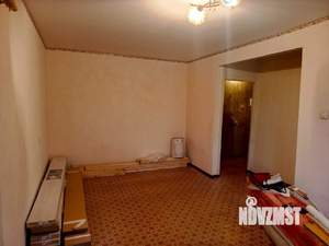 2-к квартира, вторичка, 46м2, 1/5 этаж