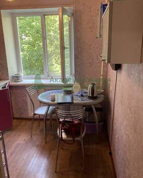 2-к квартира, вторичка, 44м2, 3/5 этаж