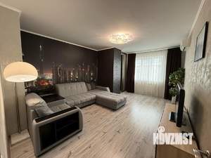 2-к квартира, вторичка, 73м2, 7/19 этаж