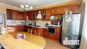 4-к квартира, вторичка, 134м2, 3/4 этаж