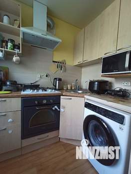 3-к квартира, вторичка, 57м2, 2/5 этаж